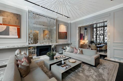 Agents are expecting a “magnificent” apartment on Knightsbridge’s Cadogan Square to attract worldwide interest. Top interior designer and architect Viktor Udzenija has designed the 4,000 square foot lateral “to the highest specification”, according to Strutt & Parker, which is... Matterport Uk Mansion, London Matterport, Matterport Apartment, Matteport Houses, Matterport Uk, Uk Matterport, Matterport House, My Matterport, Uk House