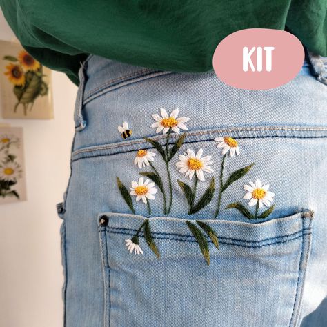 Daisy Flower Embroidery KIT for women jeans, Pocket jeans + video Tutorial Daisy Flower Embroidery, Jeans Video, Embroidery On Pockets, Have Fun Today, Embroidery Basics, Transfer Techniques, Flower Embroidery Pattern, Jeans Pocket, Digital Embroidery Patterns