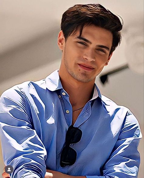 Nick My Fault Actor, Handsome Guy Perfect Man, Snap Streak Ideas, Spanish Boys, Nick Names For Boys, Guys Grooming, Italian Actors, Handsome Italian Men, Gabriel Guevara