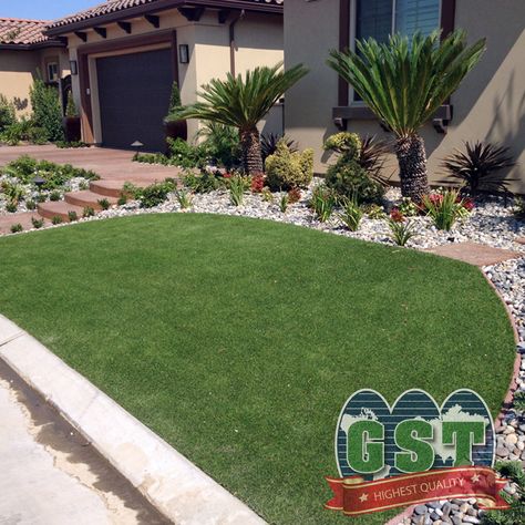 Customer Review. Stephanie Lantto: "The draining tech is such an important feature that it makes you wonder why other competitors don't have it."  #globalsynturf #lawn #turf #artificialgrass #turfsupply #CA #turfinstallation #fakegrass #syntheticgrass Fake Grass Front Yard, Landscaping With Flowers, Grass Front Yard, Backyard Grass Landscaping, Artificial Turf Landscaping, Grass Landscaping, Front Yard Ideas, Artificial Grass Installation, Villa Garden