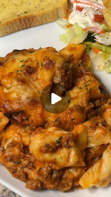 Lazana Recipes, Quick Lasagna Recipe, Quick Lasagna, Carman Wilken, Pasta Tortellini, Cheesy Food, Lazy Lasagna, Italian Meals, Deep South Dish