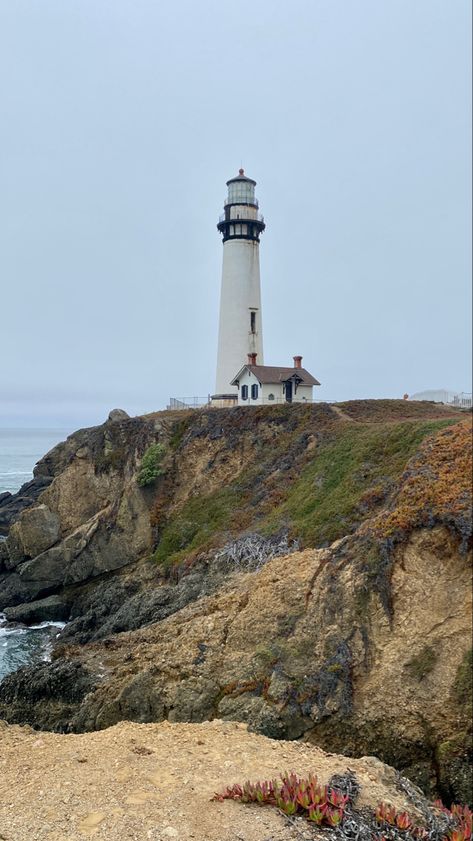 lighthouse california Mood Vibes, Summer Hike, Halloween Aesthetic, Sea Ocean, Atlantic Ocean, Pacific Ocean, Fall Autumn, Autumn Summer, Beautiful Photo