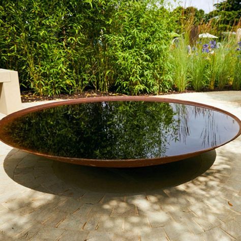 Garden water bowls buying guide | Garden | Modern Gardens Tom Massey, Table Fire Pit, Geometric Bowl, Table Fire, Fire Pit Outdoor, Modern Gardens, Small Water Features, Garden Water Feature, Living Modern