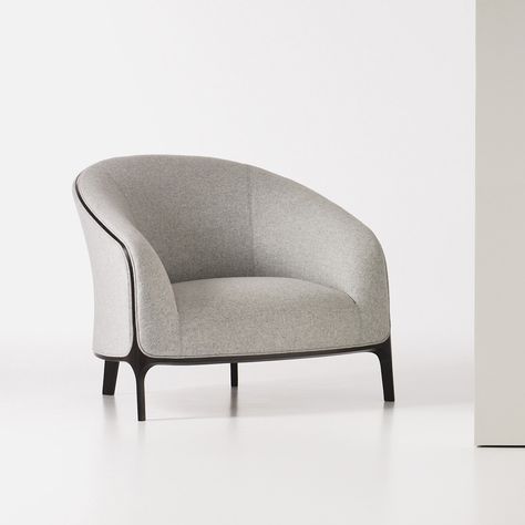 Catherine armchair by Noé Duchaufour-Lawrance Masters Chair, Lounge Chair Design, Armchair Furniture, Creative Furniture, Diy Chair, Comfy Chairs, Cool Chairs, Swinging Chair, Sofas And Chairs