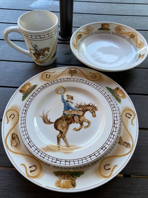 Cowboy Pattern, Western Dinnerware, Cowboy Room, Rustic Man Cave, Cowboy Decor, Cowboy Decorations, Cowboy Theme, Covered Wagon, Colonial Decor