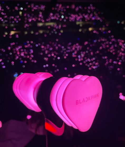 Newark Born Pink Concert Born Pink Concert, Pink In Concert, Pink Concert, Yg Family, Blackpink Born Pink, Pink Confetti, Blackpink Poster, Born Pink, Life Goals