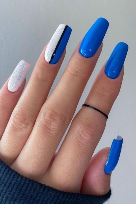 Nails Medium Square, Sky Blue Nails, Blue Coffin Nails, Pretty Nail Polish, Coffin Shape Nails, Simple Nail Art Designs, Best Nail Art Designs, Manicures Designs, Stick On Nails