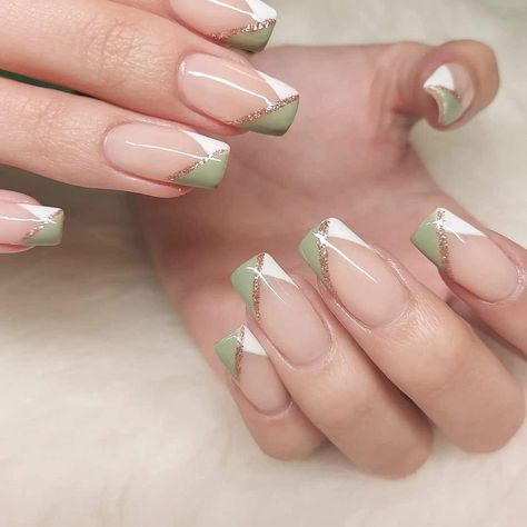 Sage Wedding Nails Bridesmaid, Bridesmaid Nail Art, Sage Tip Nails, Nail Ideas For Wedding Bridesmaid, Wedding Nails With Green, Sage Green Bridesmaid Nails, Bridesmaid Nails Sage Green, Two Tone Nail Ideas, Sage Nail Ideas