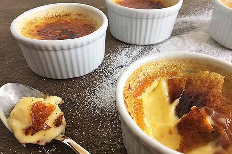 Diving into creamy creme brulee. | Foodal.com Creme Brulee Recept, Classic French Desserts, Donut Toppings, Caramel Chocolate Bar, Creme Brulee Recipe, Brulee Recipe, Cookie Toppings, America's Test Kitchen Recipes, Americas Test Kitchen