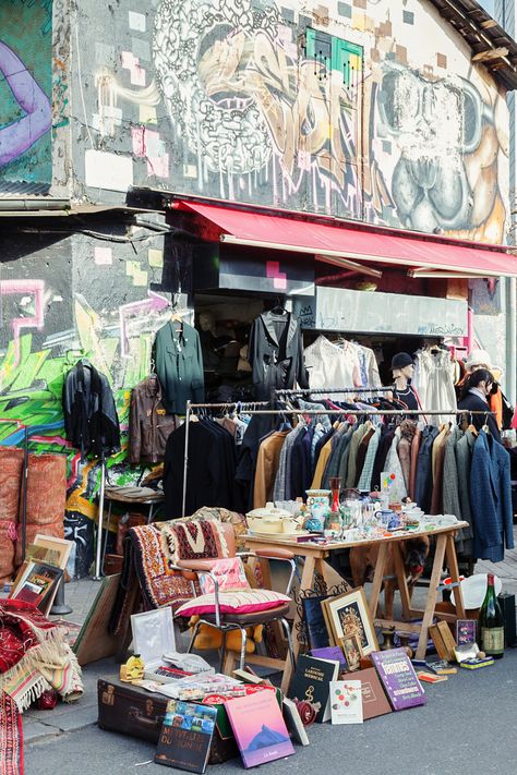 Second Hand Market, Paris March, Small Market, Clothes Market, Champs Élysées, Vintage Flea Market, Paris Flea Markets, Design Market, Iconic Furniture