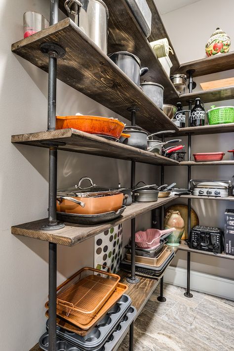 Open Kitchen Pantry Shelves, Industrial Shelving Pantry, Industrial Pantry Shelves, Metal Shelf Pantry, Industrial Pantry Design, Rustic Pantry Ideas, Farmhouse Pantry Shelving Ideas, Pantry Shelf Ideas, Industrial Pantry