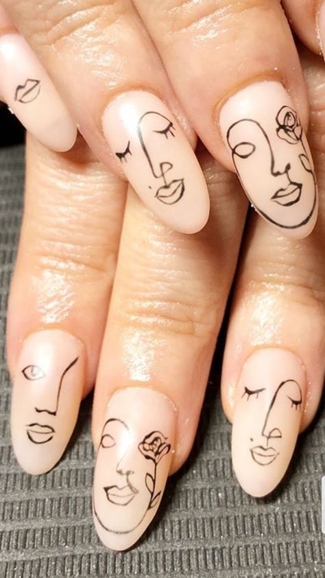 Line Face Nails, Face Line Nail Art, Face Nail Art Woman, Nail Art Designs Faces, Nails With Faces, Face Line Art Nails, Faces Nail Art, Abstract Faces Nail Art, Line Art Nails