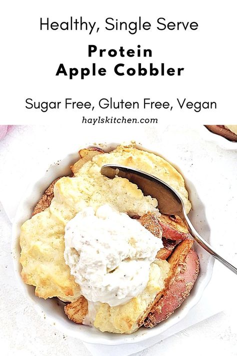 An actually easy Protein Apple Cobbler for one made with protein powder! This healthy apple cobbler is high protein and sugar free - perfect for a single serve apple recipe craving. Protein Apple Desserts, High Protein Apple Snacks, High Protein Apple Breakfast, High Protein Apple Dessert, High Protein Apple Crisp, Protein Apple Crumble, High Protein Apple Crumble, High Protein Apple Recipes, Protein Apple Recipes