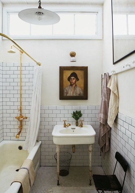 John Derian, 2015 Considered Design Awards Judge | Remodelista Cedar House, House Bathrooms, Victorian Bathroom, Bad Inspiration, Gold Fixtures, Vintage Bath, Pedestal Sink, Vintage Bathrooms, Bad Design