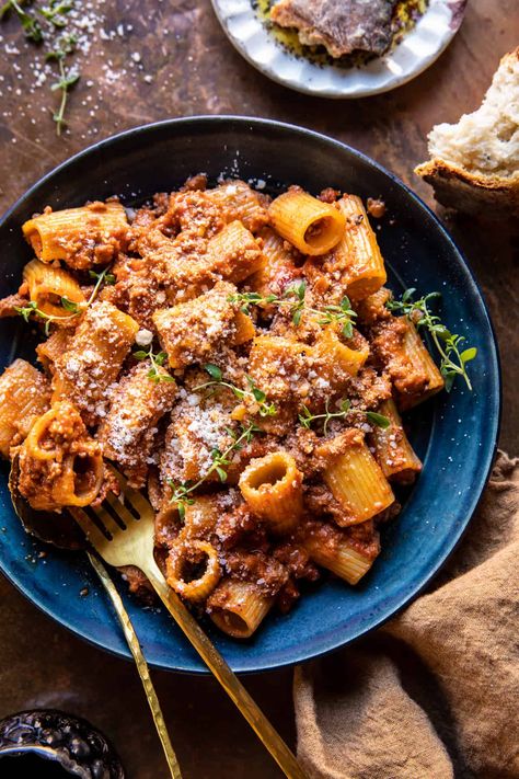 My Family’s Favorite Pesto Pasta Bolognese | halfbakedharvest.com Pesto Pasta Bolognese Half Baked Harvest, Half Baked Harvest Bolognese, Half Baked Harvest Italian, Half Baked Harvest Recipes Dinners, Half Baked Harvest Dinner, Half Baked Harvest Pasta, Pasta And Sauce, Meal Service, Half Baked Harvest Recipes