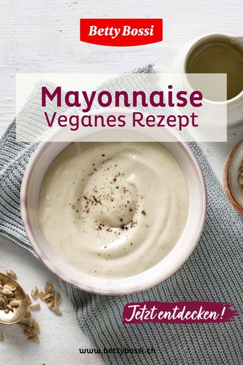 Möchtest du Vegane Mayonnaise selber machen? Diese vegane Mayonnaise ist die ideale Basis für GAemüse-Dip-Saucen, Aufstriche oder Salatsaucen. Jetzt Rezept entdecken! Dip Sauce, Mayonnaise, Dip