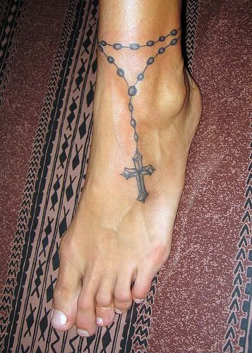 Foot Rosary Tattoo For Women, Rosary On Foot Tattoo, Rosary Leg Tattoo, Rosery Tattoos Ankle, Rosary Tattoo Ankle, Rosary Foot Tattoo, Rosery Beads Tattoo, Ankle Chain Tattoo, Rosary Tattoo On Ankle