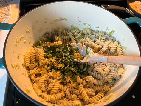 Gordon Ramsay’s 10 Minute Pasta – The Engineered Mama Pasta With Cream Sauce, Turkey Sauce, Cream Sauce Pasta, Fusilli Pasta, Say No More, Gordon Ramsay, Cream Sauce, Ground Turkey, Grated Parmesan Cheese