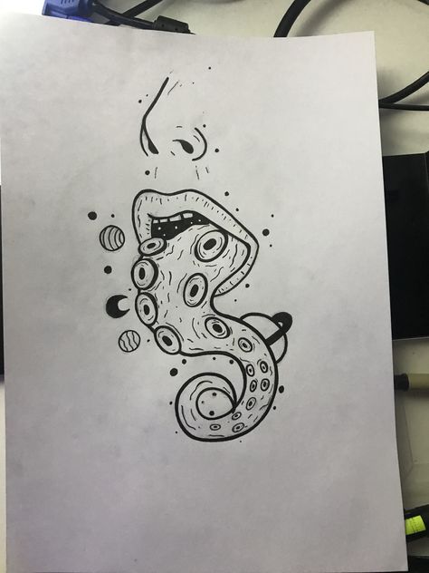 Weird Tattoos Unique Drawing, Trippy Minimalist Tattoo, Trippy Alien Tattoo Ideas, Octopus Tongue, Trippy Tattoos Ideas Hippie, Tentacle Tattoo, Trippy Paintings, Viking Compass Tattoo, Boho Hats