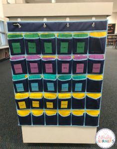 How I Organize my School Library Cards School Library Shelf Markers, Elementary School Library Cards, Library Cards, Elementary School Library Design, School Library Bookshelves, School Library Organization, Library Card Holder, School Library Bulletin Boards, School Library Decor