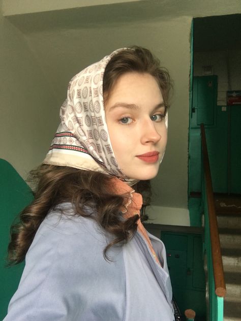 Women With Scarf On Head, Scarf Cover Face, Vintage Headscarf Styles, 50s Headscarf, Headscarf Aesthetic, Traditional Headscarf, Christian Veiling, Veiled Girl, September Fashion