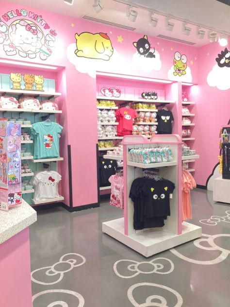 Hello Kitty Store Universal, Universal Studios Hello Kitty Store, Universal Studios Orlando Hello Kitty, Sanrio Store Aesthetic, Hello Kitty Universal Studios, Hello Kitty Shopping, Sanrio Shopping, Hello Kitty Store, Sanrio Shop