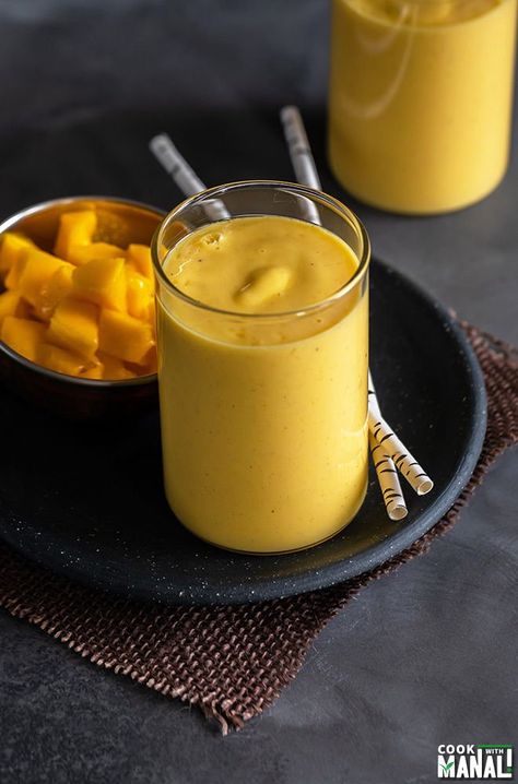 Mango Indian Drink, Cardamom Drink, Filipino Drinks, Mango Lassi Recipe, Drink Mango, Mango Lassi Recipes, Indian Drinks, Lassi Recipes, Mango Drinks