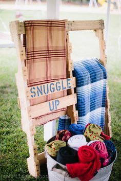 snuggle up blanket holder for outdoor wedding- good for a reception that goes late into the night! Blanket Holder, Bonfire Party, Rustic Backyard, Outdoor Fall Wedding, Wedding Winter, Fall Wedding Decorations, Fall Party, Fall Outdoor, Backyard Party