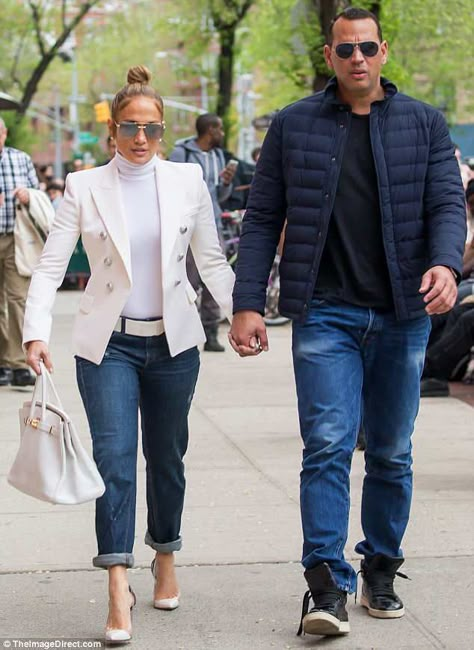 Looking sharp! Jennifer, 48, looked glamorous in a white turtleneck layered under a fitted... White Balmain Blazer Outfit, Balmain Blazer Outfits, White Turtleneck Outfit, Turtleneck Outfit Layering, White Blazer Outfit, Jennifer Lopez Outfits, Jlo Fashion, J Lo Fashion, Jlo Style