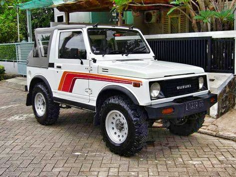 Sierra Aesthetic, Suzuki Sierra, Jimny Sierra, Jimny Suzuki, Dream Car Garage, Suzuki Samurai, Suzuki Jimny, 4x4 Trucks, My Dream Car