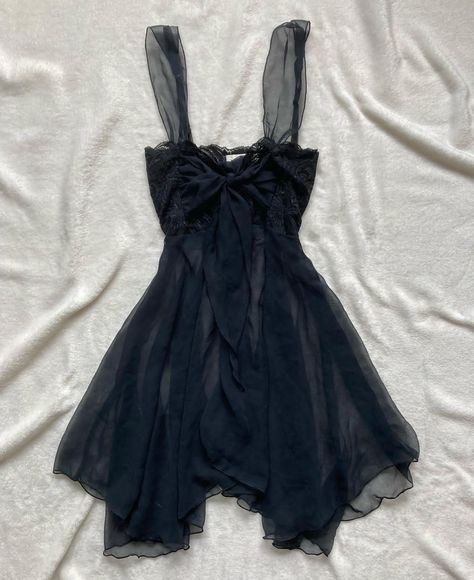 Aesthetic Slip Dress, Slip Dress Lace, Slip Dress Black, Goth Outfit, Lil Black Dress, Baby Couture, Pretty Shirts, Black Slip Dress, Lace Outfit