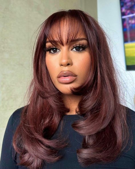 All Posts • Instagram Waves With Bangs, 90s Hairstyles For Black Women, New Look Hair, Winter Haircuts, Messy Look, Wine Red Hair, Cherry Hair, Long Red Hair, Glam Hair