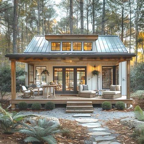 Cottage Porch Ideas, Mini Barndominium, Airbnb Cabins, Granny Pods, Tudor Cottage, Small Cottage House Plans, Cottage Porch, Garden Kids, Dream Cabin