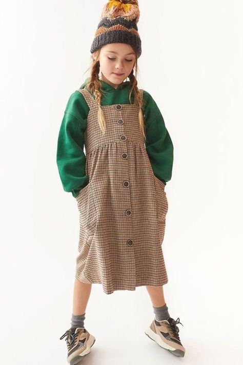 Kids Fashion Zara, Kids Reference, Kids Parka, Kid Outfit, Chic Kids, Kid Styles, Kids Fashion Dress, Kid Fashion, Fashion Videos