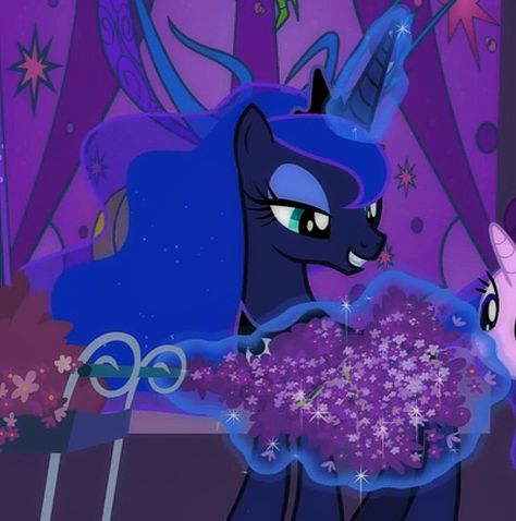 my little pony - mlp | icon | pfp Luna And Celestia Matching Pfp, Princess Celestia Icon, Celestia Pfp Mlp, Celestia Aesthetic Mlp, Mlp Queen Chrysalis Icon, Princess Luna, Houston Astros, Houston, My Little Pony