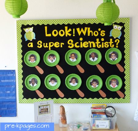 Look! Who's a Super Scientist? bulletin board via www.pre-kpages.com #preschool #kindergarten #bulletin board Scientist Bulletin Board, Creative Bulletin Boards, Science Bulletin Boards, Science Boards, Science Experiments For Preschoolers, Preschool Bulletin, Preschool Bulletin Boards, Science Themes, Ecole Art