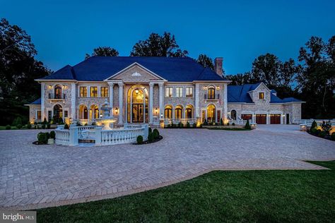 9305 Inglewood Ct, Potomac, MD 20854 | MLS #MDMC711878 | Zillow Atlanta Mansions, Great Falls Virginia, Mansion Homes, Big Mansions, Luxury Houses Mansions, Homes Exterior, Dream Mansion, Mega Mansions, Real Estates Design