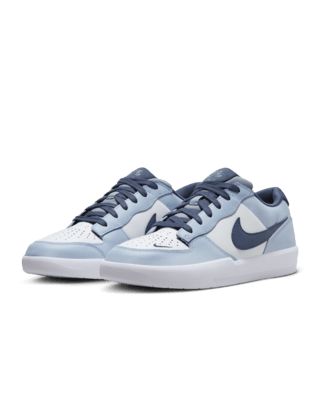 The Nike SB Force 58 Premium gives you the durability of a cupsole with the flexibility of a vulcanized shoe. Made with soft, supple synthetic and real leather and finished with perforations, we infused the whole look with heritage basketball DNA. Shown: White/White/Ashen Slate/Thunder Blue Style: HJ3489-141 Nike Sb Force 58, Blue Style, Summer Clothes, Nike Sb, White White, Skate Shoes, Blue Fashion, Fashion Ideas, Real Leather