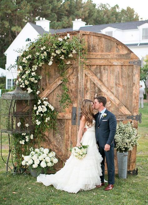 Outdoor Country Wedding, Rustic Wedding Photos, Wedding Ceremony Backdrop, Maryland Wedding, Mod Wedding, Ceremony Backdrop, Rustic Wedding Decor, Wedding Planners, Wedding Arch