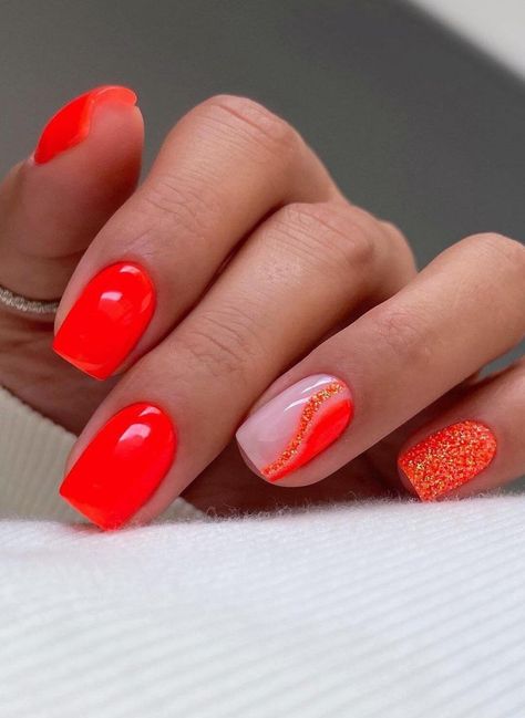 Nails Biab Summer, Flashy Nails, Red Orange Nails, Coral Nails With Design, Bandana Nails, Bright Red Nails, Orange Nail Designs, Wow Nails, Coral Nails