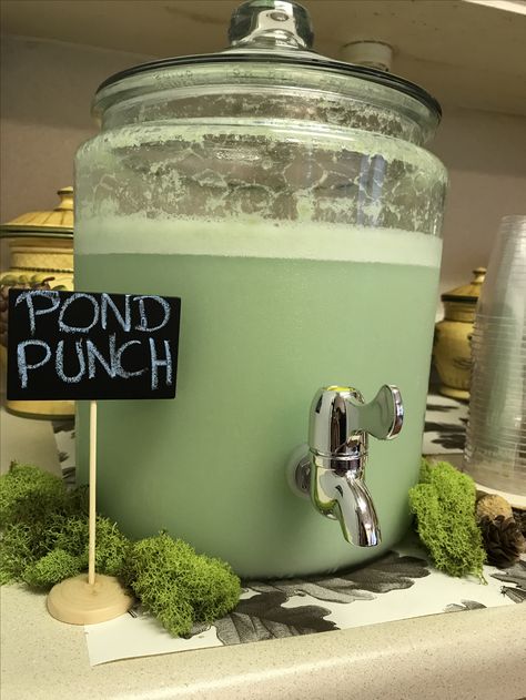 Lime Punch "Pond Punch" for Woodland themed baby shower Woodland Baby Shower Theme Decorations, Woodland Baby Shower Theme Boy, Woodland Baby Shower Food, Lumberjack Birthday Party, Baby Shower Punch, Woodland Theme Baby, Woodland Creatures Baby Shower, Lumberjack Baby Shower, Woodland Baby Shower Decorations