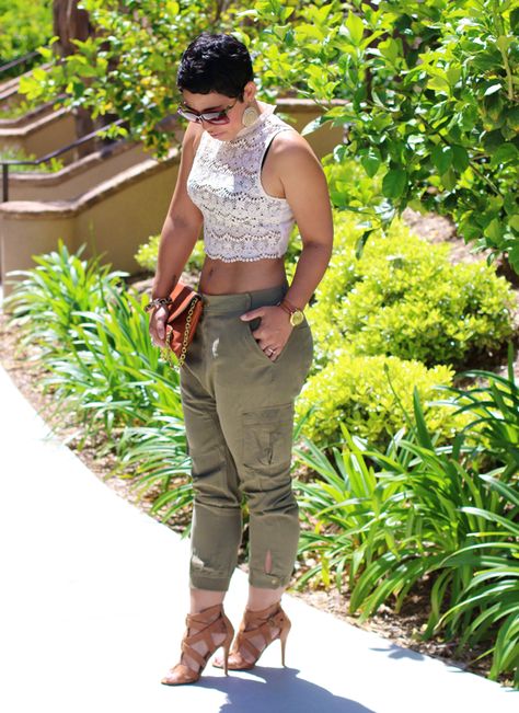 Forever 21 Cargo Pants & Lace Top - Mimi G Style Chic Outfit, Virtual Closet, Street Styles, Outfits Casuales, Lace Tops, Fashion Sense, Look Fashion, Passion For Fashion, Spring Summer Fashion