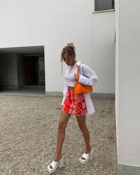 Platform Sandals Outfit, Cooler Style, Nashville Outfits, Europe Outfits, Outfit Inspo Summer, Looks Street Style, Outfit Trends, Mode Ootd, Outfits Verano