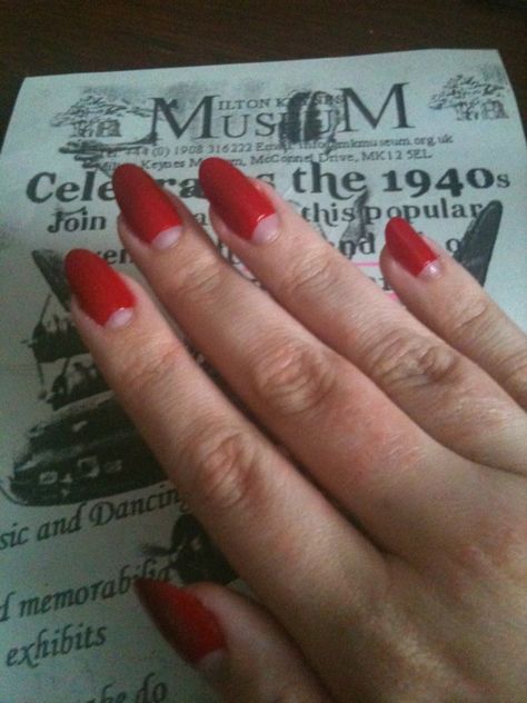 Traditional 1940s half moon manicure inspired by Rita Hayworth's movie Cover Girl Rita Hayworth Nails, 1930s Manicure, Vintage Nails 1950s, 1940s Nails, 1950s Nails, 1920s Nails, Vintage Nail Art, 1940s Hair, Half Moon Manicure