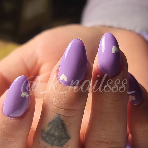 Almond lilac white heart nails Lilac Heart Nails, White Heart Nails, Lilac Nails, Lilac White, Lavender Nails, Nails White, White Hearts, Heart Nails, Nail Arts