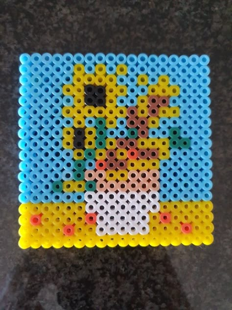 Perler Bead Famous Artwork, Perler Bead Famous Paintings, Hama Beads Coasters, Bead Coasters, Melty Bead Designs, Easy Perler Beads, Hamma Beads Ideas, Easy Perler Bead Patterns, Pearl Beads Pattern