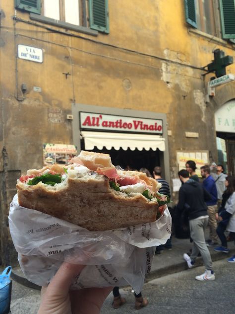 Italian Sandwich Shop, Shops In Italy, Florence Summer, Photoshoot Vogue, Zara Satin Dress, Florence Food, Summer Abroad, Italy 2023, Florence Italy Travel