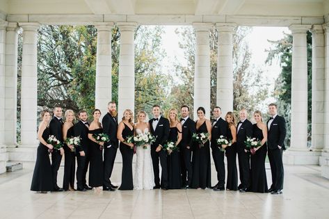 Winter Wedding Party Attire, Black Wedding Party, Black And White Wedding Theme, Nye Wedding, Bridesmaid Ideas, White Wedding Theme, King Photography, Black Attire, Weddings By Color