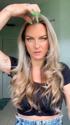 Graduation Hair, Kadeřnické Trendy, Viking Hair, Beautiful Braided Hair, Hair Upstyles, Vlasové Trendy, Easy Hair Updos, Hair Tutorials For Medium Hair, Peinados Fáciles Para Cabello Corto