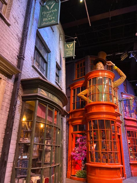 visited weasleys wizard wheezes!! Weasley’s Wizard Wheezes, Weasleys Wizard Wheezes, Weasley Wizard Wheezes, Harry Potter Coloring Book, Wizard Wheezes, Harry Potter Theme Party, Diagon Alley, Harry Potter Theme, Harry Potter Party